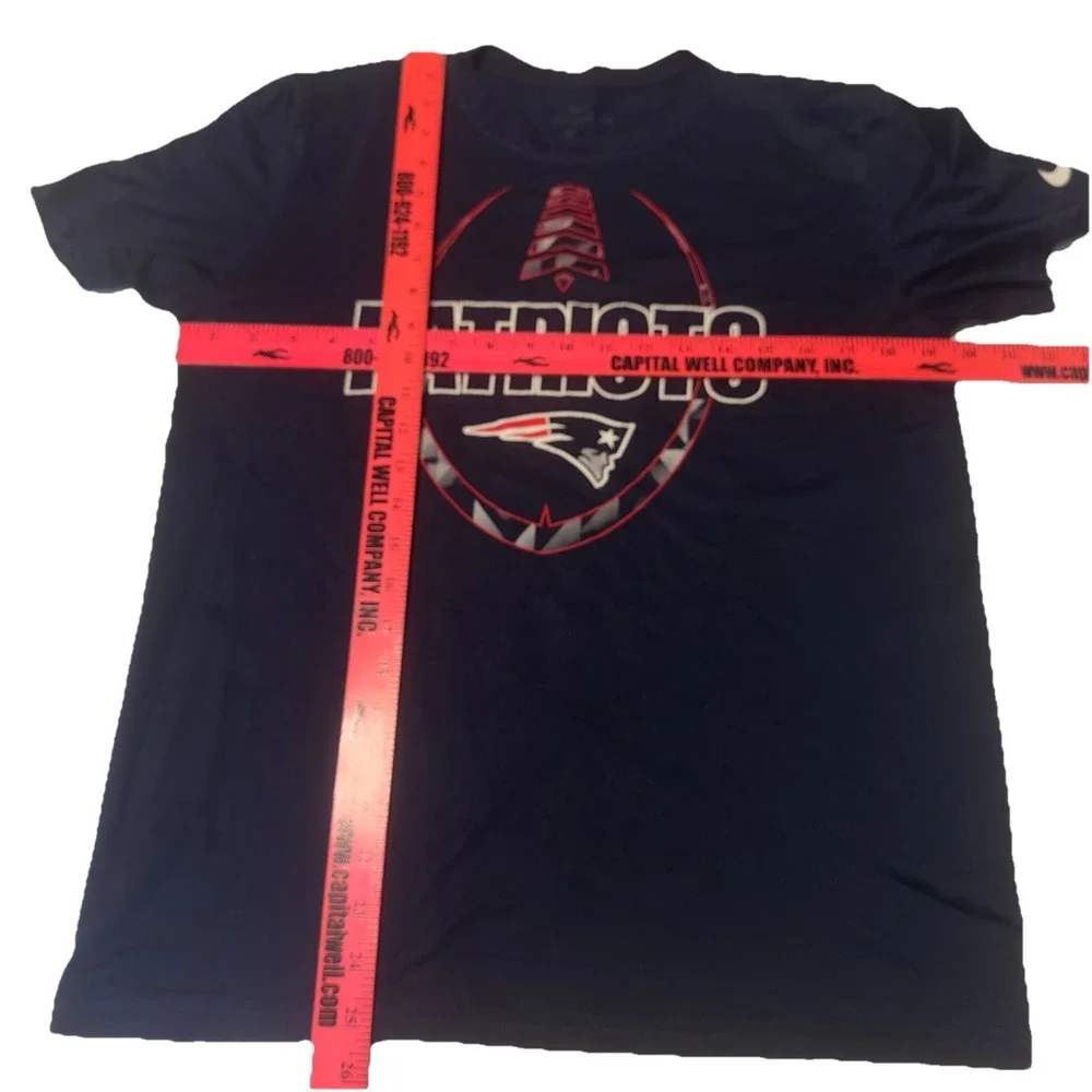 New England Patriots Football Logo NIKE DRI-FIT The Nike Tee T-Shirt‎ Men's Med